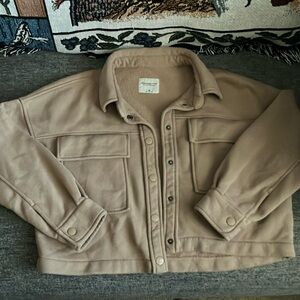 Abercrombie soft AF fleece shacket - light brown - size Medium